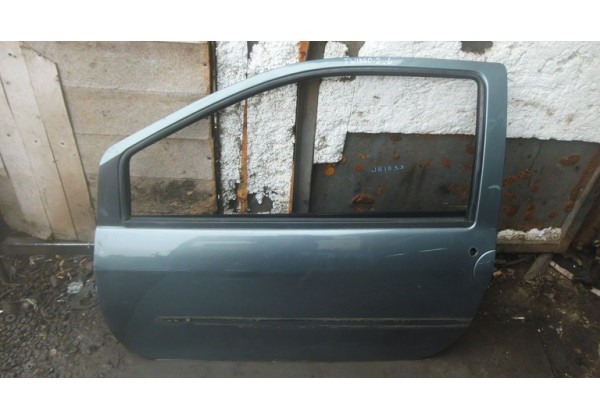 Дверка передня ліва Renault Twingo I
